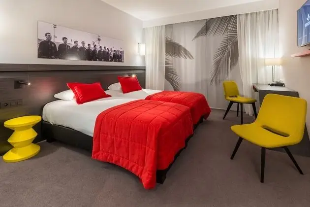 Standard Tek Büyük veya İki Ayrı Yataklı Oda