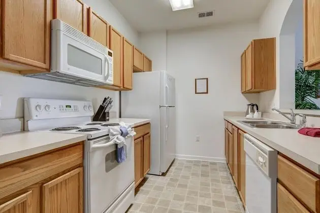 Daire, Birden Çok Yatak (Martin's Windsor Hills Condo)