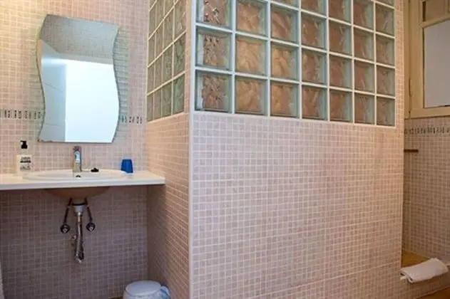 Family Dört Kişilik Oda, Birden Çok Yatak, Özel Banyo