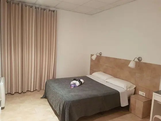 Superior Üç Kişilik Oda, Teras, Avlu Manzaralı
