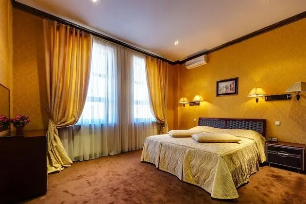 Comfort Tek Büyük Yataklı Oda