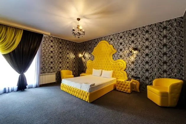 Deluxe Tek Büyük Yataklı Oda