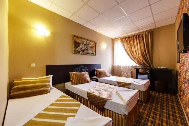 Comfort Tek Büyük Yataklı Oda