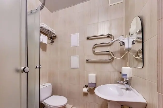 Comfort Tek Büyük Yataklı Oda