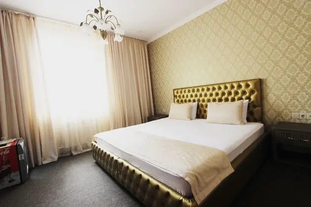 Comfort Tek Büyük veya İki Ayrı Yataklı Oda