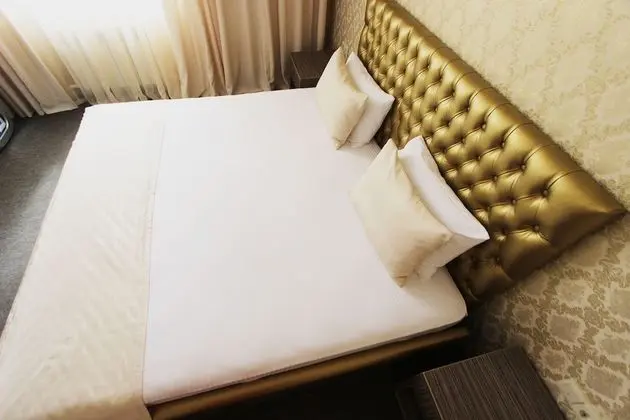 Comfort Tek Büyük veya İki Ayrı Yataklı Oda