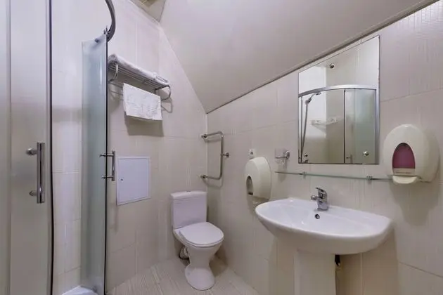 Comfort Tek Büyük Yataklı Oda
