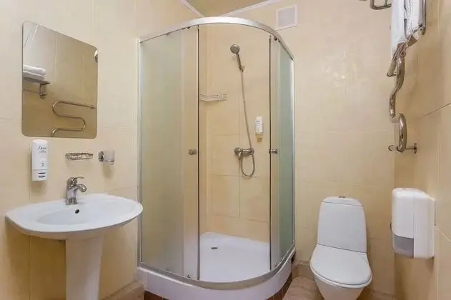 Standard Tek Büyük Yataklı Oda