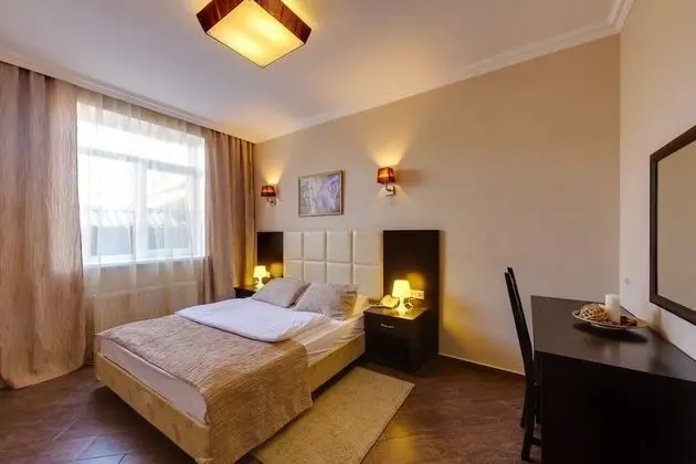 Comfort Tek Büyük veya İki Ayrı Yataklı Oda