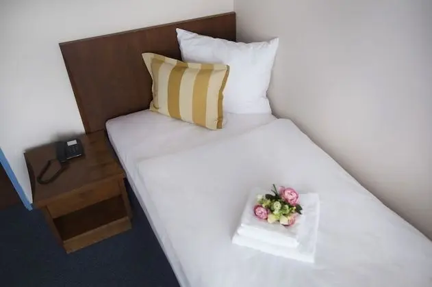 Economy Tek Kişilik Oda