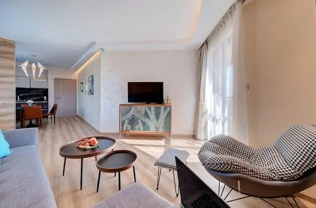 Luxury Apart Daire, 1 En Büyük (King) Boy Yatak ve Çekyat, Deniz Manzaralı, Denize Sıfır