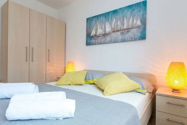 Comfort Apart Daire, 2 Yatak Odası, Teras (A4)