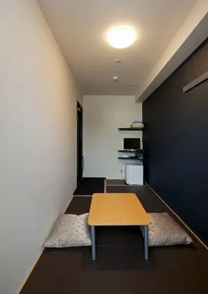 Tek Kişilik Oda, Sigara İçilebilir, Ortak Banyo