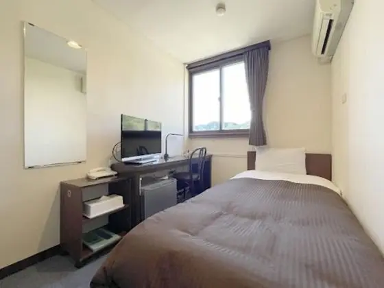 Tek Kişilik Oda, Sigara İçilmez, Ortak Banyo (B)