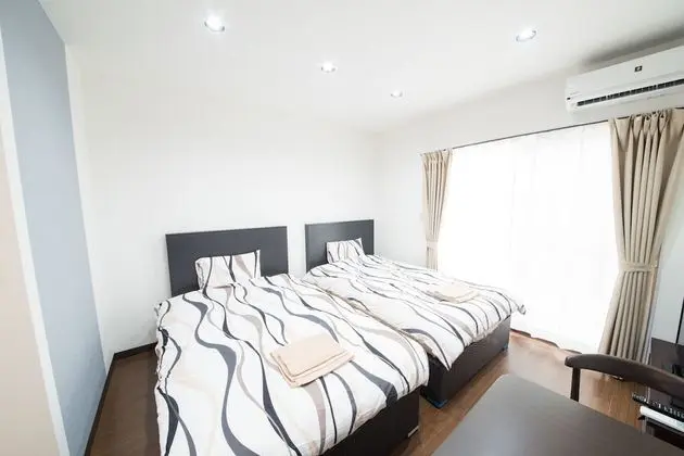 Oda (Semi-double Beds)