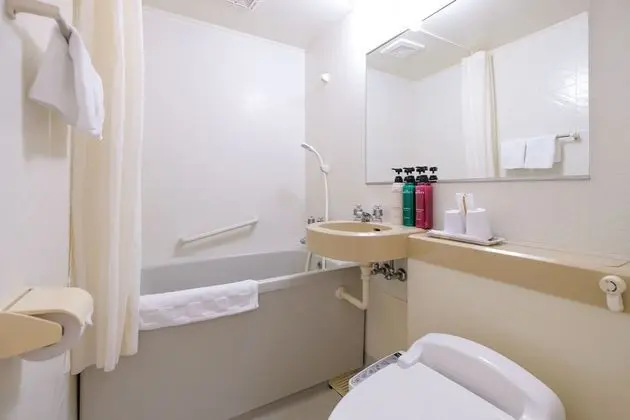 Tek Büyük Yataklı Oda, Sigara İçilmez