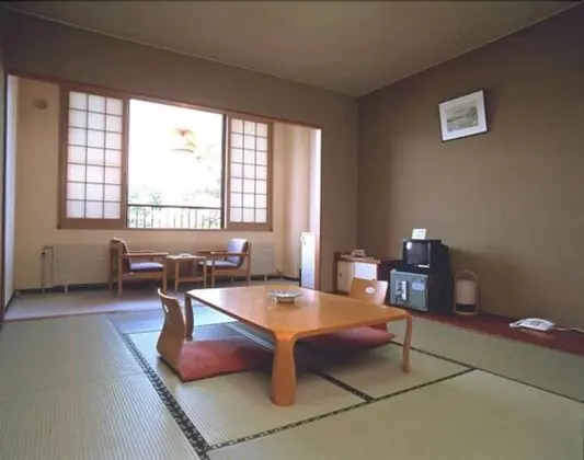 Traditional Oda, Sigara İçilmez, Göl Kenarı (Japanese Style)