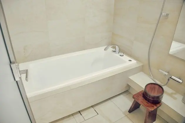 Standard Oda, 1 En Büyük (King) Boy Yatak, Sigara İçilmez (New Bld. Free access to 24h lounge)