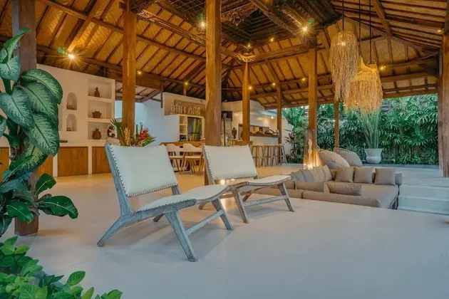 Basic Villa, Birden Çok Yatak
