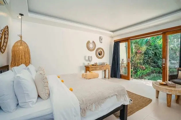 Basic Villa, Birden Çok Yatak