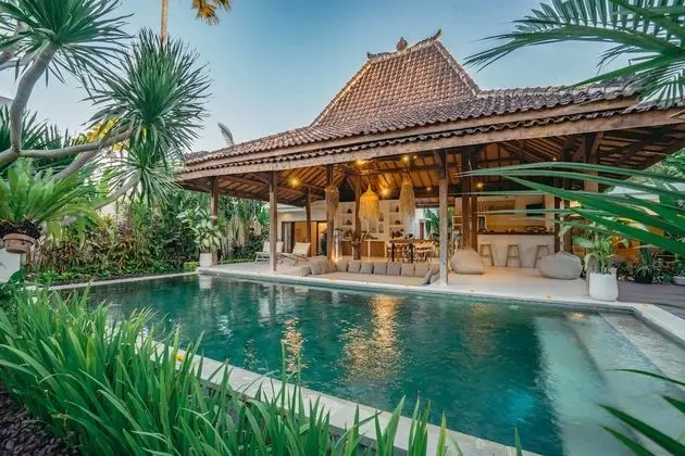 Basic Villa, Birden Çok Yatak