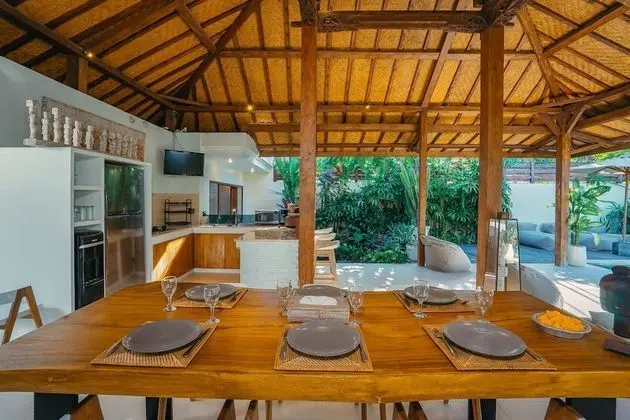Basic Villa, Birden Çok Yatak