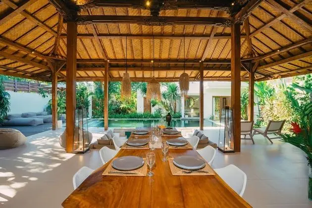 Basic Villa, Birden Çok Yatak