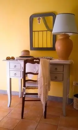 Classic Tek Büyük Yataklı Oda