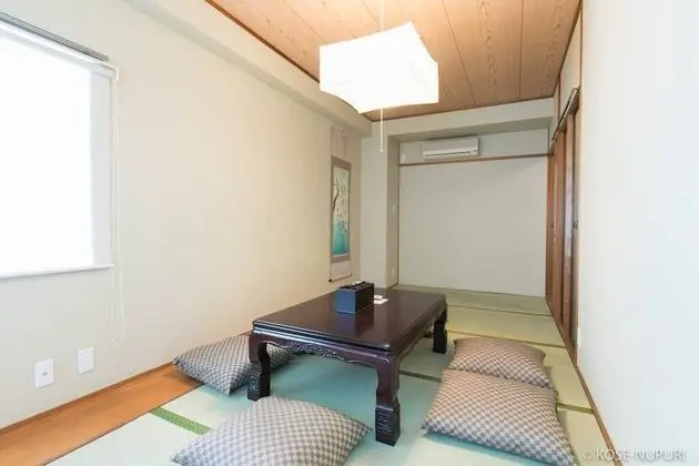 Apart Daire, 2 Yatak Odası, Sigara İçilmez