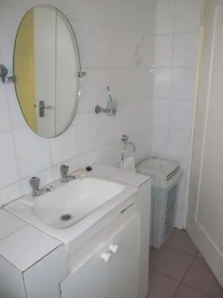 Luxury Oda, 1 Büyük (Queen) Boy Yatak