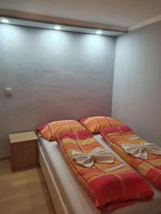 Apart Daire, 2 Yatak Odası, Dağ Manzaralı, Bahçeli (Tamara)