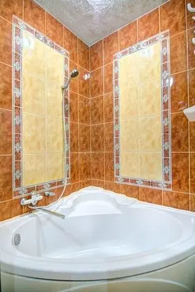 Ortak Ranzalı Oda, Karma Ranzalı Oda (6 beds)