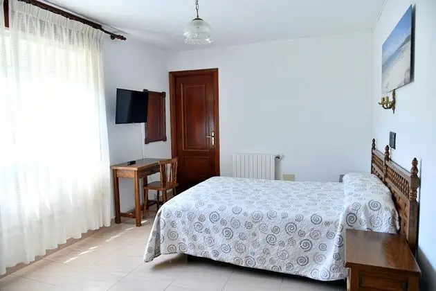 Üç Kişilik Oda