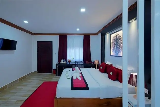 Deluxe Tek Büyük Yataklı Oda, Balkon