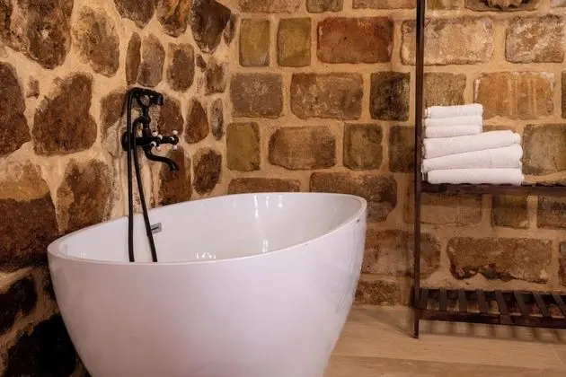 Honeymoon Suite Oda
