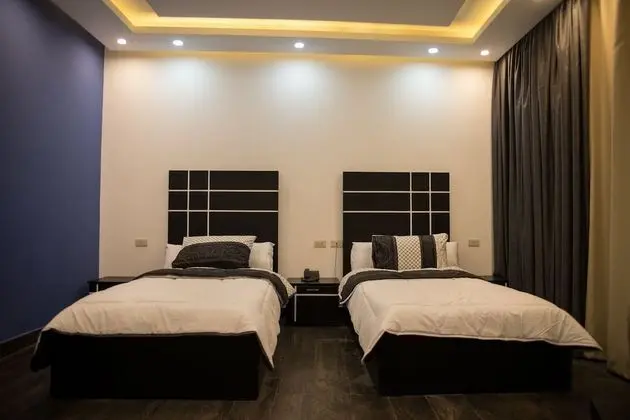 Tek Büyük veya İki Ayrı Yataklı Oda