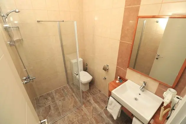 Deluxe Stüdyo Süit