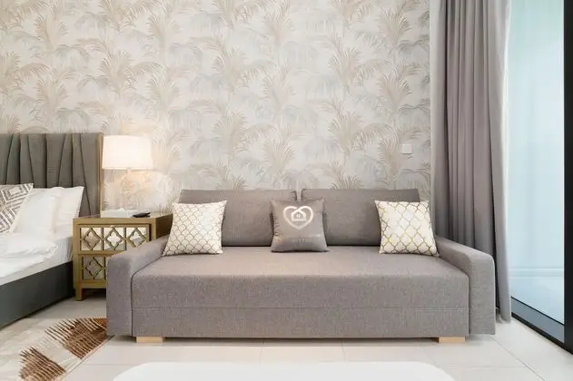Deluxe Stüdyo, Havuz Kullanımı, Kanal Manzaralı