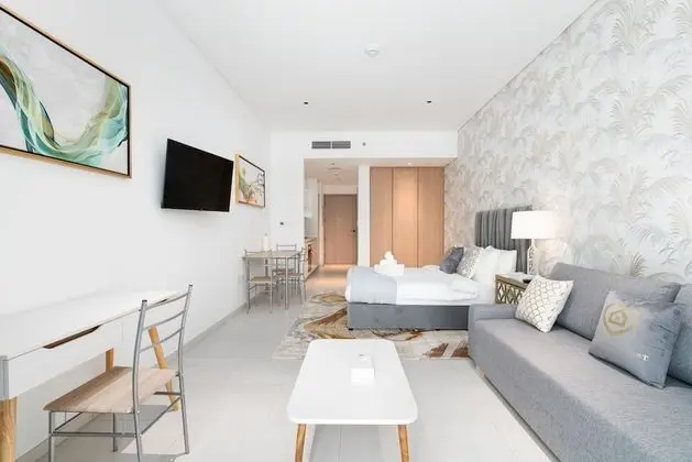 Deluxe Stüdyo, Havuz Kullanımı, Kanal Manzaralı