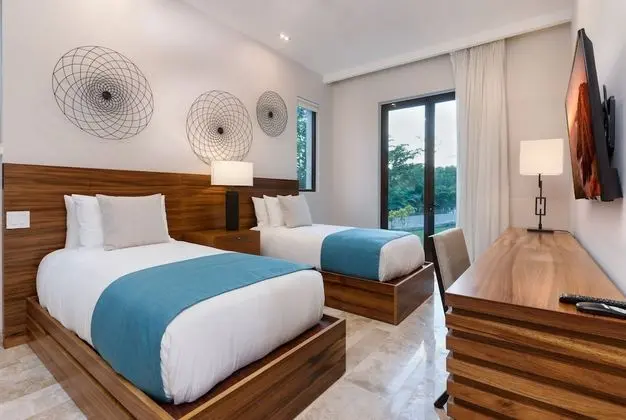 Apart Daire, 4 Yatak Odası, Kişiye Özel Havuzlu, Havuz Manzaralı