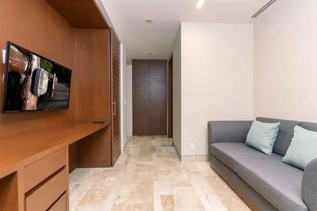 Apart Daire, 4 Yatak Odası, Kişiye Özel Havuzlu, Havuz Manzaralı
