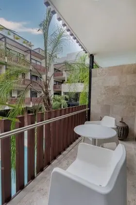 Design Apart Daire, 1 Yatak Odası, Havuz Kullanımı, Bahçe Manzaralı