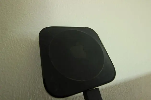 Ev