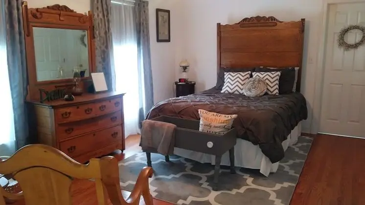 Tek Büyük Yataklı Oda