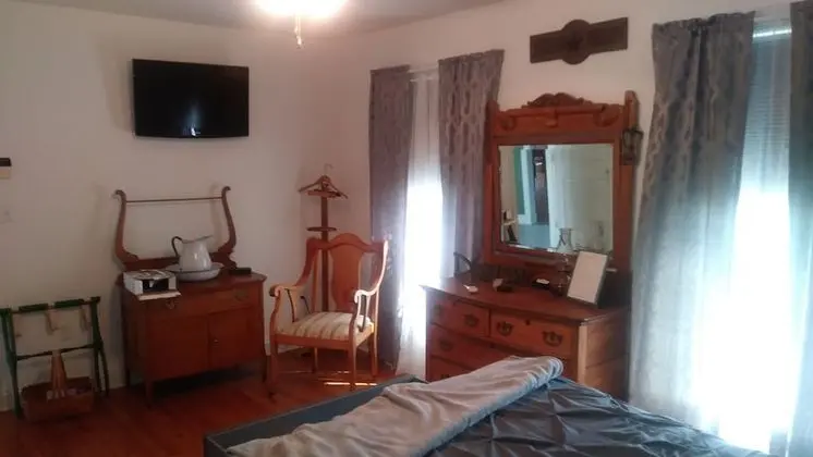 Tek Büyük Yataklı Oda