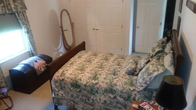 Tek Büyük Yataklı Oda