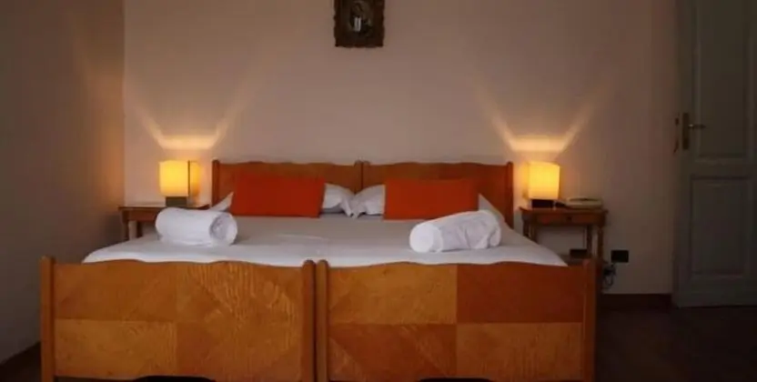 Tek Büyük veya İki Ayrı Yataklı Oda