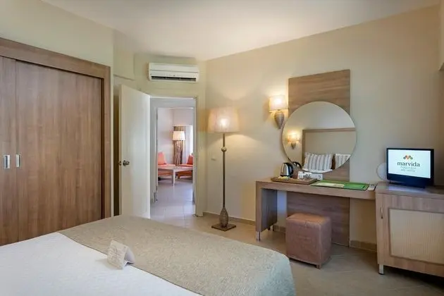https://images.etstur.com/files/images/hotelImages/TR/51495/l/Otium-Eco-Club-Side-Oda-393986.jpg