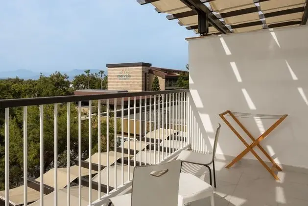 https://images.etstur.com/files/images/hotelImages/TR/51495/l/Otium-Eco-Club-Side-Oda-393994.jpg