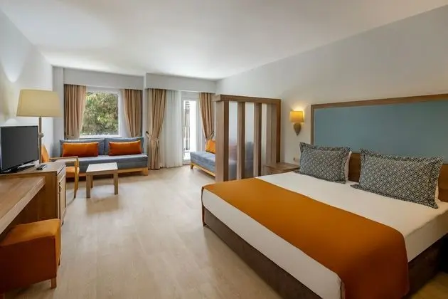 https://images.etstur.com/files/images/hotelImages/TR/51495/l/Otium-Eco-Club-Side-Oda-393998.jpg